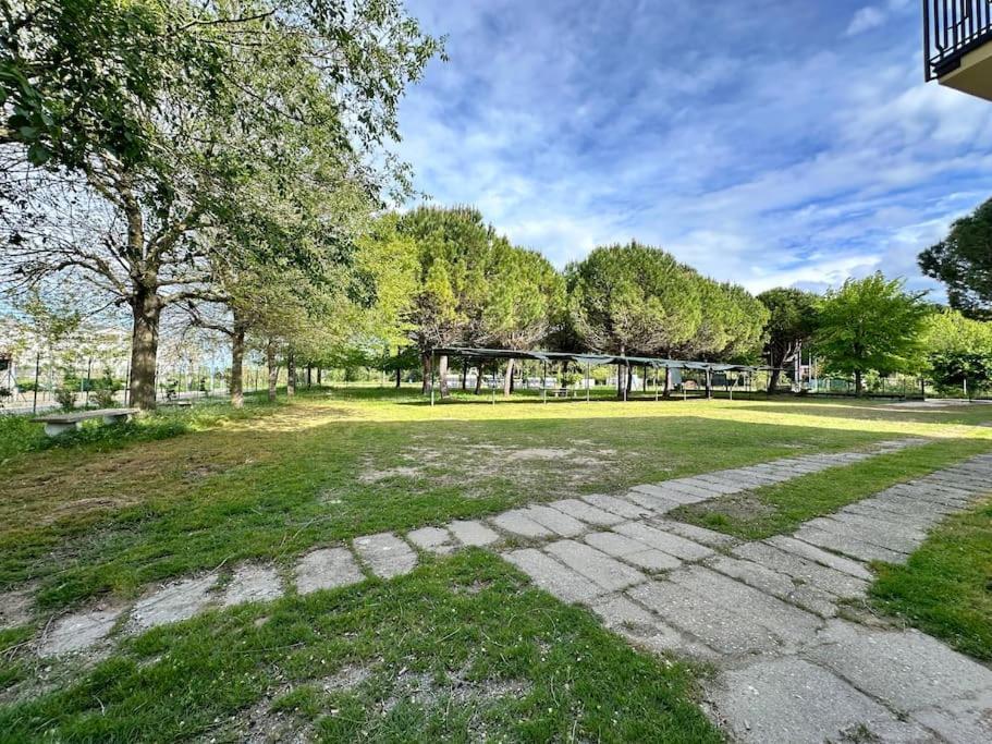 Ferienwohnung White House Lido di Jesolo Exterior foto